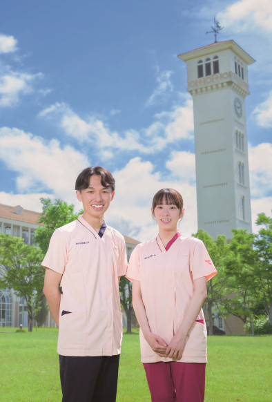 神戸市看護大学のユニフォーム