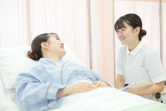 香川県立保健医療大学のユニフォーム